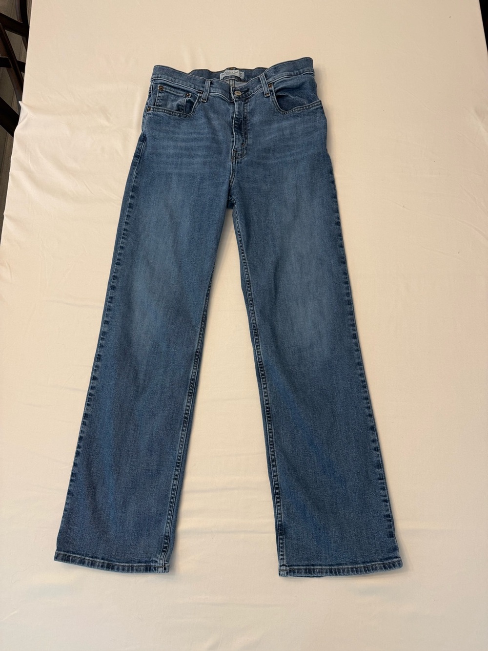 Abercrombie & Fitch 90s Relaxed Jeans High Rise Size 29/8 Medium Wash Straight